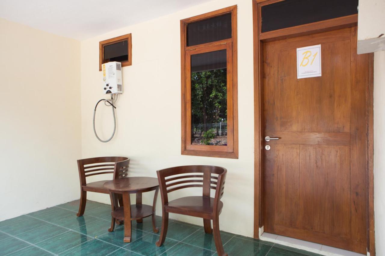 ホテル Reddoorz Near Baluran National Park Pandean エクステリア 写真